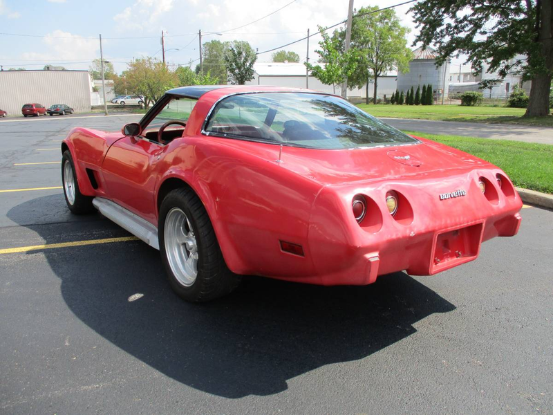 Illustration for article titled At $6,500, Would You Side With This Side Pipe-Sporting 1979 Chevy Corvette?